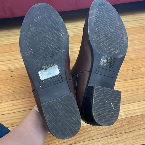 Brown leather boots - Picture 2 of 3